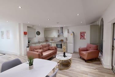 2 bed flat, 105-107 Portland Road, Arboretum, Nottingham, NG74FW - Image 2