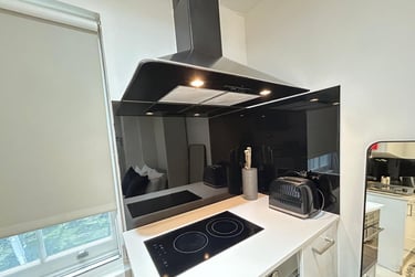 1 bed studio, Baker Street, Marylebone, London, NW16BU - Image 4
