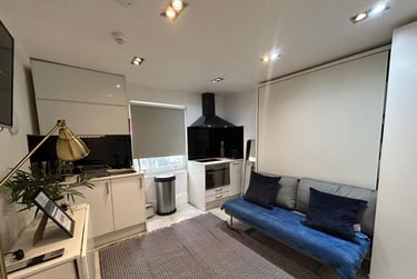 1 bed studio, Baker Street, Marylebone, London, NW16BU - Image 8