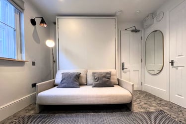 1 bed studio, Baker Street, Marylebone, London, NW16BU - Image 4