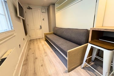 1 bed studio, Baker Street, Marylebone, London, NW16BU - Image 5