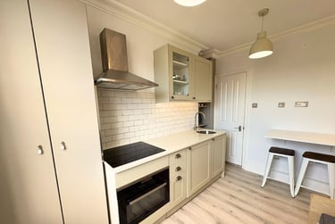 1 bed studio, Baker Street, Marylebone, London, NW16BU - Image 5