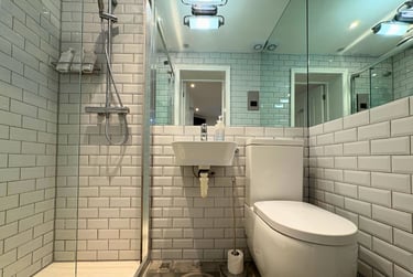 1 bed studio, Baker Street, Marylebone, London, NW16BU - Image 6