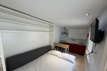 1 bed studio, Baker Street, Marylebone, London, NW16BU - Image 6