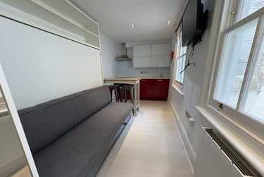 1 bed studio, Baker Street, Marylebone, London, NW16BU - Image 11
