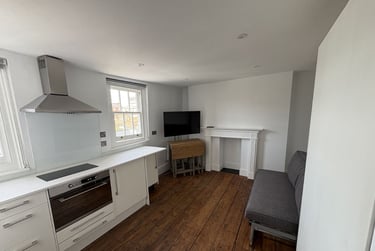 1 bed studio, Baker Street, Marylebone, London, NW16BU - Image 4