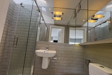 1 bed studio, Baker Street, Marylebone, London, NW16BU - Image 4