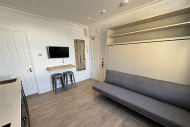 1 bed studio, Baker Street, Marylebone, London, NW16BU - Image 5