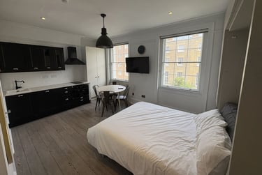 1 bed studio, Baker Street, Marylebone, London, NW16BU - Image 5