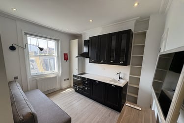 1 bed studio, Baker Street, Marylebone, London, NW16BU - Image 7