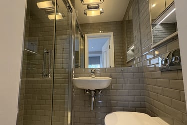 1 bed studio, Baker Street, Marylebone, London, NW16BU - Image 3