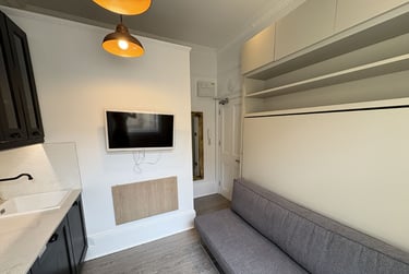 1 bed studio, Baker Street, Marylebone, London, NW16BU - Image 5
