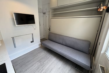 1 bed studio, Baker Street, Marylebone, London, NW16BU - Image 4