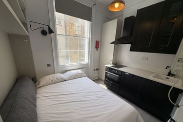 1 bed studio, Baker Street, Marylebone, London, NW16BU - Image 6