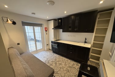 1 bed studio, Baker Street, Marylebone, London, NW16BU - Image 4