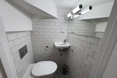 1 bed studio, Baker Street, Marylebone, London, NW16BU - Image 6