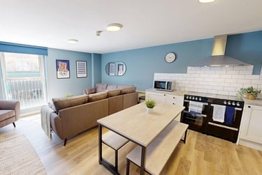 4 bed house, Cromwell Road, Cotham, Bristol, BS65HD - Image 1
