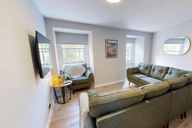 1 bed house, Cromwell Road, Cotham, Bristol, BS65HD - Image 1