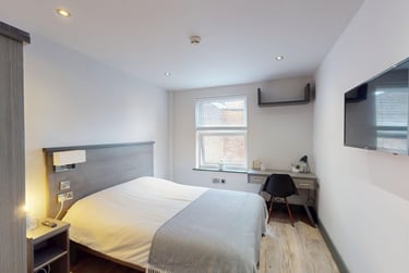 3 bed flat, 66-72 Houndsgate, Lace Market, Nottingham, NG16BA - Image 5