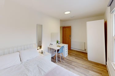 4 bed house, Brook Green Terrace, St James, Exeter, EX46QJ - Image 6