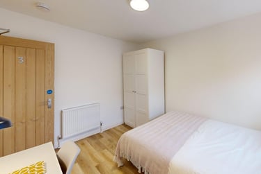 5 bed house, Priory Road, Mount Pleasant, Exeter, EX47AR - Image 12
