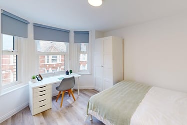 5 bed house, Priory Road, Mount Pleasant, Exeter, EX47AR - Image 14