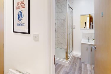 5 bed house, Mark Lane, City Centre, Bristol, BS15DG - Image 3