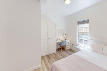 2 bed flat, Mark Lane, City Centre, Bristol, BS15DG - Image 7