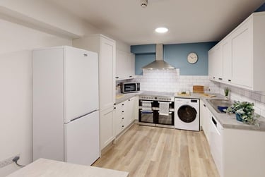 6 bed house, Mark Lane, City Centre, Bristol, BS15DG - Image 1