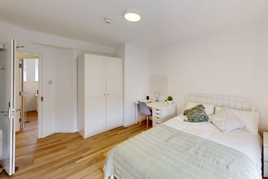 3 bed house, Cromwell Road, Cotham, Bristol, BS65HD - Image 8