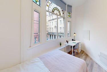 5 bed flat, Clare Street, City Centre, Bristol, BS11XH - Image 9