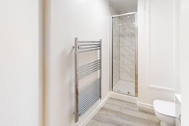 5 bed flat, Clare Street, City Centre, Bristol, BS11XH - Image 9
