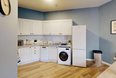 5 bed flat, Clare Street, City Centre, Bristol, BS11XH - Image 5