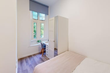 5 bed flat, Clare Street, City Centre, Bristol, BS11XH - Image 14