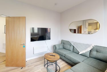5 bed flat, Clare Street, City Centre, Bristol, BS11XH - Image 3