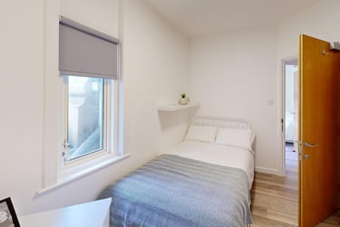 5 bed flat, Clare Street, City Centre, Bristol, BS11XH - Image 14