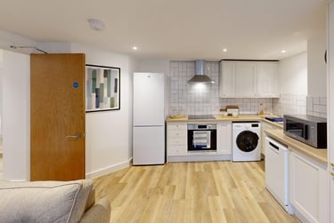 4 bed flat, Whiteladies Road, Clifton, Bristol, BS82LG - Image 4