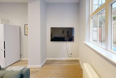 4 bed flat, There and Back Again Lane, Kingsdown, Bristol, BS81HN - Image 5