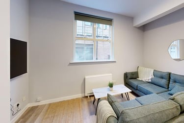 4 bed flat, There and Back Again Lane, Kingsdown, Bristol, BS81HN - Image 4