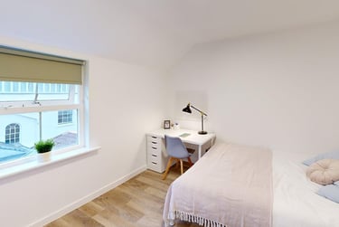 4 bed flat, There and Back Again Lane, Kingsdown, Bristol, BS81HN - Image 13