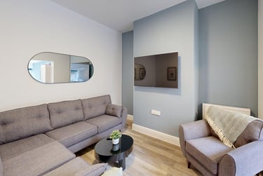 5 bed house, Elmside, Mount Pleasant, Exeter, EX46LN - Image 1
