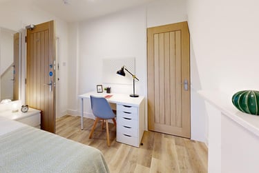 5 bed house, Elmside, Mount Pleasant, Exeter, EX46LN - Image 5