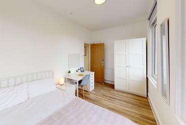 5 bed house, Elmside, Mount Pleasant, Exeter, EX46LN - Image 6