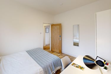5 bed house, Elmside, Mount Pleasant, Exeter, EX46LN - Image 13