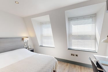 5 bed flat, 66-72 Houndsgate, Lace Market, Nottingham, NG16BA - Image 9