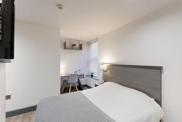 4 bed flat, 66-72 Houndsgate, Lace Market, Nottingham, NG16BA - Image 11
