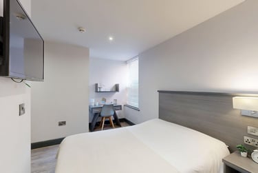 6 bed flat, 66-72 Houndsgate, Lace Market, Nottingham, NG16BA - Image 9