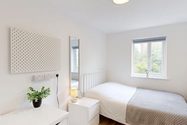 1 bed flat, Russell Street, Radford, Nottingham, NG74FL - Image 6