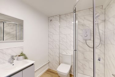 1 bed flat, Russell Street, Radford, Nottingham, NG74FL - Image 15