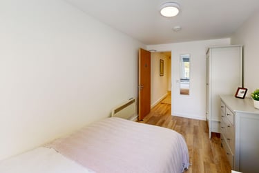 5 bed flat, New Street, City Centre, Falmouth, TR113LQ - Image 5